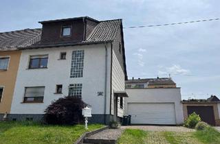 Doppelhaushälfte kaufen in 66333 Völklingen, Völklingen - Doppelhaushälfte 1-2 Familienhaus in guter Lage VK-Heidstock