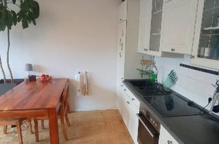 Wohnung kaufen in 22529 Hamburg, Hamburg - Von privat frei lieferbar: 49 qm, 2 Zimmer mit ruhigem Süd-Balkon