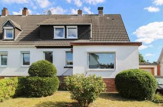 Doppelhaushälfte kaufen in 34253 Lohfelden, Entkernte Doppelhaushälfte mit Garten in sehr begehrter Wohnlage von Lohfelden