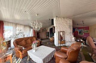 Einfamilienhaus kaufen in 75015 Bretten, Großzügiges Einfamilienhaus mit Einliegerwohnung und Gartenidylle in Bretten