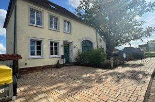 Haus kaufen in Saargaustrasse 16, 54439 Saarburg, Saarburg - 2 Häuser mit viel Charme