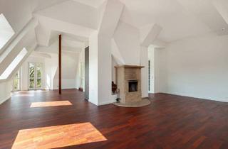 Wohnung kaufen in Bürgerpark Pankow, 13187 Berlin, Berlin - Stilvoll modernisierte Dachgeschosswohnung mit Kamin und Blick über den Bürgerpark Pankow