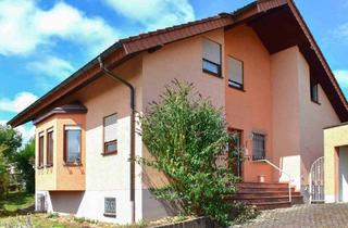 Haus kaufen in 74889 Sinsheim, Sinsheim - Großzügiges Zweifamilienhaus mit Terrasse, Wintergarten, Balkon, Doppelgarage, Sauna, Kachelofen