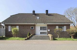 Haus kaufen in 41334 Nettetal, Nettetal - Leerstehendes Zweifamilienhaus in ruhiger Lage mit tollem Südgarten