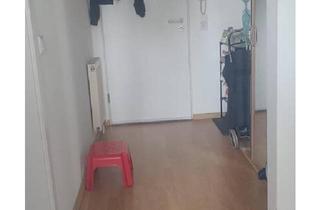 Wohnung kaufen in 33332 Gütersloh, Gütersloh - 2 Zi.-ETW Fahrstuhl gr. Loggia EBK 2.OG Tiefgar. 33332 Innenstadt