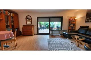 Wohnung kaufen in 75433 Maulbronn, Maulbronn - 5 Zimmer Erdgeschosswohnung, eigener Eingang, 2 Bäder, 1WC, Sauna
