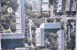 Wohnung kaufen in 12685 Berlin, Berlin - Eigentumswohnung am alten Dorfkern von Marzahn