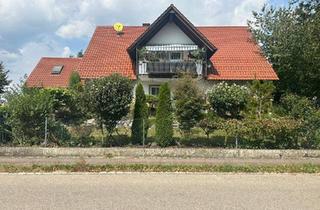 Haus kaufen in 86551 Aichach, Aichach - Attraktives Zweifamilienhaus mit gepflegtem Garten