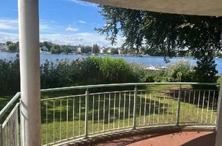 Wohnung kaufen in 12557 Berlin, Berlin - Wasserlage: 3-Zimmer Hochparterre-Wohnung in Berlin-Wendenschloß