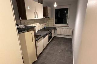 Wohnung kaufen in 26316 Varel, Varel - 2 Zimmer Eigentumswohnung kernsaniert - Vermietet