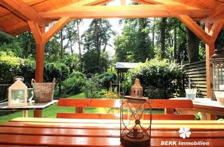 Haus kaufen in 63533 Mainhausen, Mainhausen - BERK Immobilien - So könnte Ihr neuer Blick in den Morgen sein - kleines Traumhaus umgeben von Seen, Fluss und Wald
