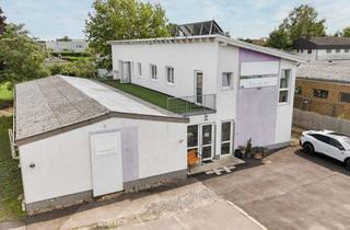 Gewerbeimmobilie kaufen in 50374 Erftstadt, Modernes Gewerbeobjekt (Praxis, Büro) mit Einliegerwohnung, Saal & Stellplätzen – vielseitig nutzbar