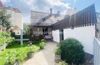 Haus kaufen in 95100 Selb, ***Optimal wohnen im Stadthaus mit Anliegerwohnung in Selb*** NEUER PREIS