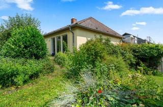Einfamilienhaus kaufen in 69168 Wiesloch, Einfamilienhaus mit vermieteter Einliegerwohnung auf tollem Grundstück in Wiesloch-Baiertal