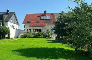 Haus kaufen in 63263 Neu-Isenburg, Exklusives 2-3-FH in Bestlage von Neu-Isenburg-Buchenbusch. Waldrandlage mit Traumgrundstück!