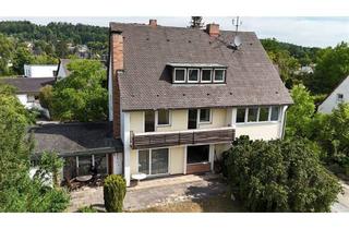 Haus kaufen in 90607 Rückersdorf, Teilweise modernisiertes Zweifamilienhaus in renommierter Lage !