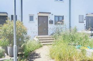 Haus kaufen in 79227 Schallstadt, Reihenmittelhaus in Schallstadt mit Ausbaupotenzial– modernisierter Dachausbau, Garten & Balkon, Garage & Stellplatz