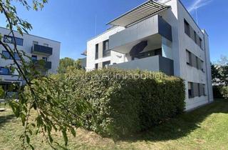 Wohnung kaufen in 93049 Regensburg, R-West: sehr schöne, neuwertige 2-Zi.-ETW mit EBK, großem Balkon, ruhige Wohnanlage, gut vermietet