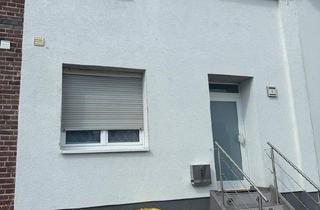 Haus kaufen in 52511 Geilenkirchen, Geilenkirchen - Saniertes Reihenmittelhaus in Gillrath, Preis seit 06.09.25