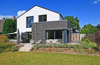 Haus kaufen in 21493 Schwarzenbek, Schwarzenbek - Sehr modernes, großzügiges und neuwertiges EFH mit Süd West Grundstück - Energieklasse A+