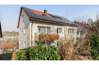 Haus kaufen in 71726 Benningen, Benningen am Neckar - Charmantes ZFH mit großem Garten, ausgebautem Dachgeschoss, drei Garagen und vielem mehr