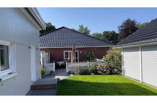 Haus kaufen in 23881 Niendorf, Niendorf/Stecknitz - Freistehender Bungalow 2018, ca. 124 qm Wfl. (Ausbaureserve) auf 1111 qm Grund,mit Nebengebäuden (Werkstatt und CarportGarage), 3 Terrassen