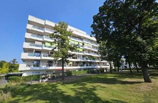 Wohnung kaufen in 13407 Berlin / Reinickendorf, Berlin / Reinickendorf - Top Gated Community 3 Zi Wohnung 150m² Terrasse 50m² Einbauküche Parkett Stellplatz VB Alleinauftrag