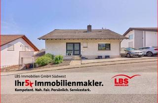 Einfamilienhaus kaufen in 67821 Alsenz, Alsenz - Zweifamilienhaus in ruhiger Lage mit Garage und Terrasse