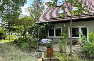 Doppelhaushälfte kaufen in 02906 Niesky, Niesky - Zentral gelegene 4-Raum-Doppelhaushälfte in Niesky