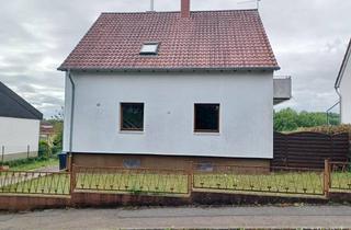 Einfamilienhaus kaufen in 66424 Jägersburg, Einfamilienhaus mit zwei Garagen und großem Garten in ruhiger Lage