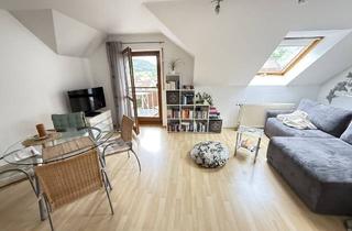 Wohnung kaufen in 74547 Untermünkheim, ATTRAKTIVE 2 ½-ZIMMER-DACHWOHNUNG MIT BALKON UND PKW-STELLPLATZ