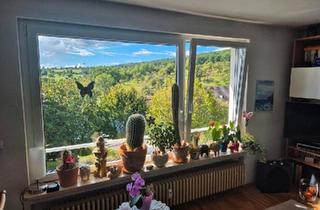 Wohnung kaufen in 73776 Altbach, Altbach - Gemütliche 3-Zimmerwohnung mit 2 Balkonen und extra DG-Zimmer