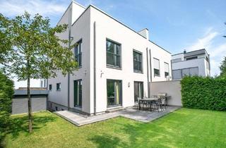 Einfamilienhaus kaufen in 63303 Dreieich, Dreieich - Modernes Familienhaus mit Skylineblick in Götzenhain