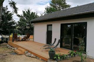 Haus kaufen in 19395 Plau am See, Plau am See - Bungalow mit großer Panoramaterrasse