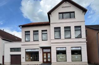 Haus kaufen in 26316 Varel, Varel - Tradition trifft Perspektive Wohn-und Geschäftshaus (280 m² Wohn+Gewerbefl.) im Herzen Varels, viele Optionen! Wohnen und Arbeiten unter einem DACH !