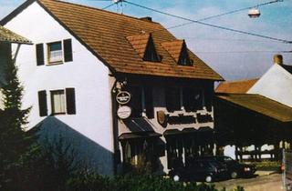 Haus kaufen in 66793 Saarwellingen, Saarwellingen - Objekt mit viel Potential für Wohnraum