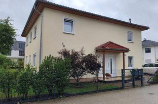 Einfamilienhaus kaufen in 14476 Potsdam, Potsdam - Einfamilienhaus mit Einliegerwohnung im Villenpark Groß Glienicke im Norden Potsdams