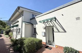 Wohnung kaufen in 13591 Berlin, Berlin - Unvergleichliche 2-Zimmer-Komfortwohnung mit Garten und großer Terrasse im grünen Wohnpark STAAKEN!