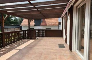 Wohnung kaufen in 60437 Frankfurt am Main, Frankfurt am Main - Frankfurt-Kalbach, großzügige 3 Zi. EG ETW, Terrasse, Gartenanteil, Garage und Nebengebäude
