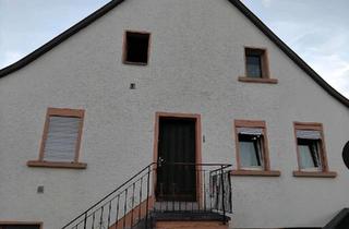 Einfamilienhaus kaufen in 67752 Wolfstein, Wolfstein - Einfamilienhaus mit Garage zu verkaufen