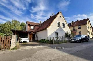Haus kaufen in 97478 Knetzgau, Knetzgau - Wohnen & Vermieten: Charmantes Zweifamilienhaus mit Garten