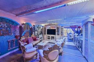 Mehrfamilienhaus kaufen in 67547 Worms, Architektonisches Zweifamilienhaus mit Pizzeria und Gewerbeeinheit – extravagant & einzigartig!