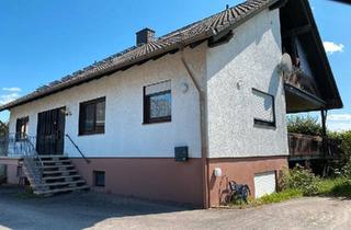 Mehrfamilienhaus kaufen in 65551 Limburg, Limburg an der Lahn - Freistehendes Mehrfamilienhaus mit Garten in Lindenholzhausen