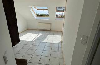 Wohnung kaufen in 90439 Nürnberg, Nürnberg - *Zwei Wohnungen* ZU VERKAUFEN in St. Leonhard