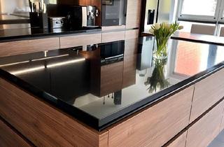 Wohnung kaufen in 22457 Hamburg, Hamburg - Stilvolle 90 qm Wohnung als lukratives Investment - Courtagefrei