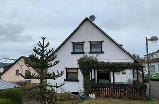 Einfamilienhaus kaufen in 54568 Gerolstein, Gerolstein - Einfamilienhaus mit Potenzial in ruhiger Lage, PROVISIONSFREI