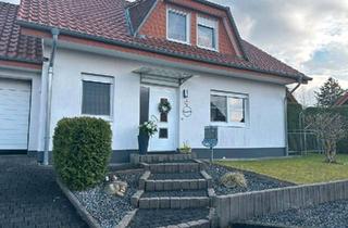 Haus kaufen in 33142 Büren, Büren - Familienfreundliches EFH mit Pool, Sauna & Doppelgarage