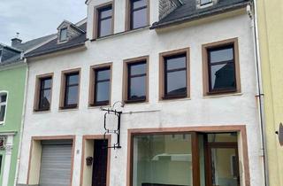 Reihenhaus kaufen in 09427 Ehrenfriedersdorf, Reihenhaus mit Gewerbefläche zentral am Markt