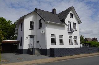 Haus kaufen in 21635 Jork, Stilvolles Zweifamilienhaus - Historie trifft Moderne
