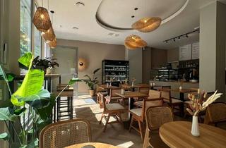 Gastronomiebetrieb mieten in 10117 Berlin, Café mit Terrasse & Innenhof in Mitte – sofort übernehmbar mit Ablöse
